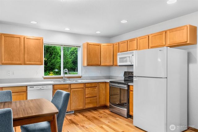 3120 Swordfern Drive NW, Olympia, WA 98502