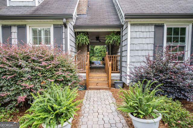 31 Ridgefield Drive SE, Silver Creek, GA 30173