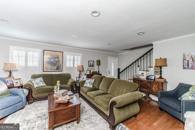 31 Ridgefield Drive SE, Silver Creek, GA 30173