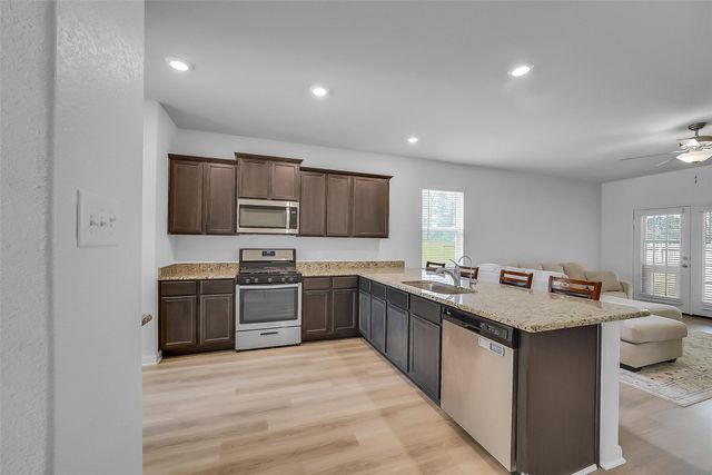 21343 Rachel Manor Drive, Hockley, TX 77447