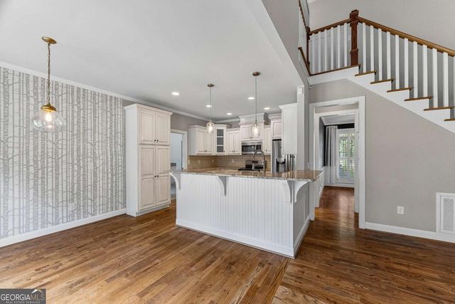 2165 Harperfield Drive, Bogart, GA 30622