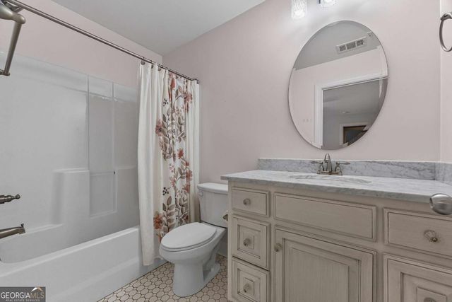 2165 Harperfield Drive, Bogart, GA 30622