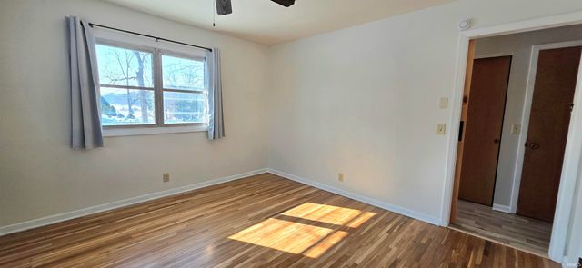 10335 Wayne Trace, Fort Wayne, IN 46816