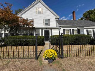 308 Main Street, Fremont, NH 03044