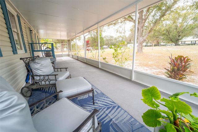 4405 LOMA VISTA DRIVE, Valrico, FL 33596