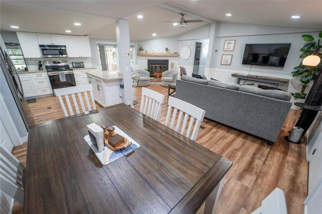 4405 LOMA VISTA DRIVE, Valrico, FL 33596