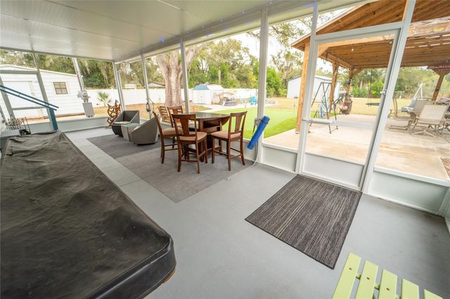 4405 LOMA VISTA DRIVE, Valrico, FL 33596