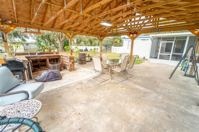 4405 LOMA VISTA DRIVE, Valrico, FL 33596