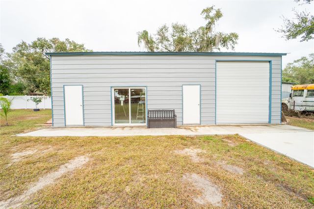 4405 LOMA VISTA DRIVE, Valrico, FL 33596