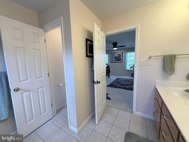 206 PHOENIX DR, Chambersburg, PA 17201