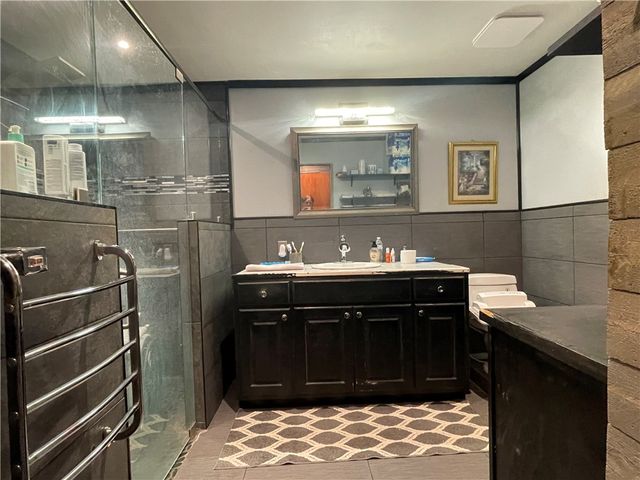 701 Ester Dr, Corpus Christi, TX 78418