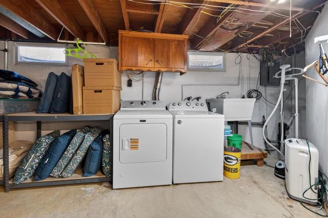 1080 THORNDALE STREET, Green Bay, WI 54304