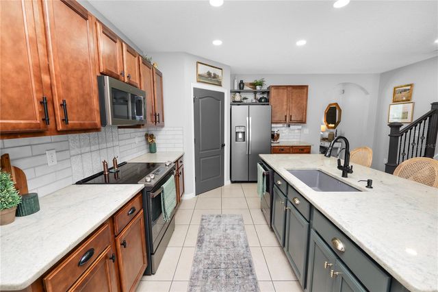 863 LAKE CUMMINGS BOULEVARD, Lake Alfred, FL 33850
