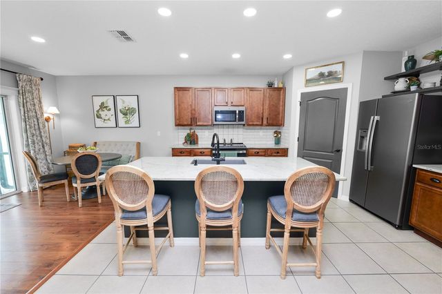 863 LAKE CUMMINGS BOULEVARD, Lake Alfred, FL 33850