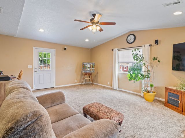 12133 S DOREEN DR, Riverton, UT 84065