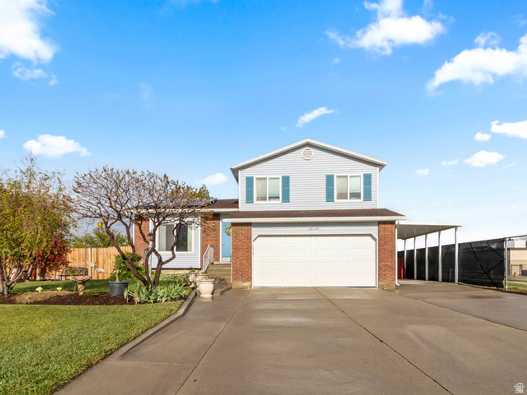 12133 S DOREEN DR, Riverton, UT 84065