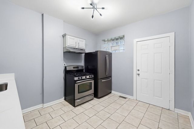 5735 S Marshfield Avenue, Chicago, IL 60636
