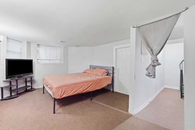 5735 S Marshfield Avenue, Chicago, IL 60636