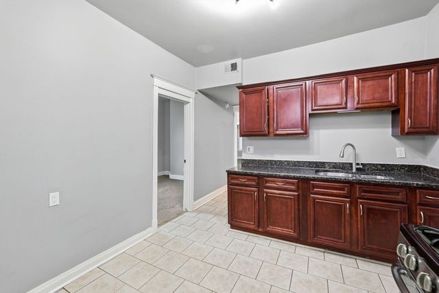 5735 S Marshfield Avenue, Chicago, IL 60636