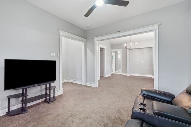 5735 S Marshfield Avenue, Chicago, IL 60636