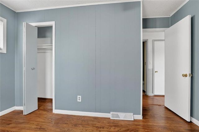 3701 N Cypress Avenue, Kansas City, MO 64117