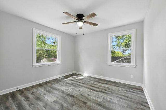 1014 Buck Dr, Clarksville, TN 37040