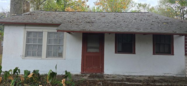 105 E Walnut DR, Austin, TX 78753