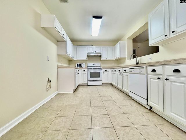 132 War Admiral Drive, West Columbia, SC 29170