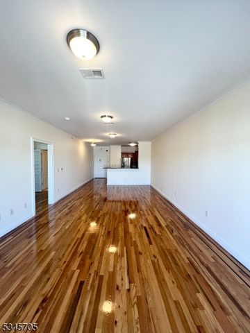 21 Freeman St 2 B, Newark City, NJ 07105