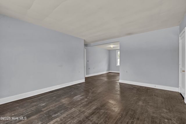 2940 Oleander Drive F5, Wilmington, NC 28403