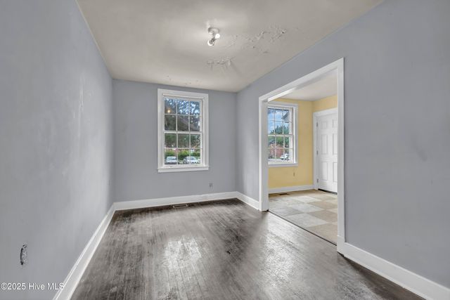 2940 Oleander Drive F5, Wilmington, NC 28403