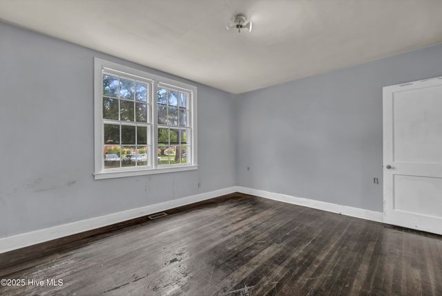 2940 Oleander Drive F5, Wilmington, NC 28403