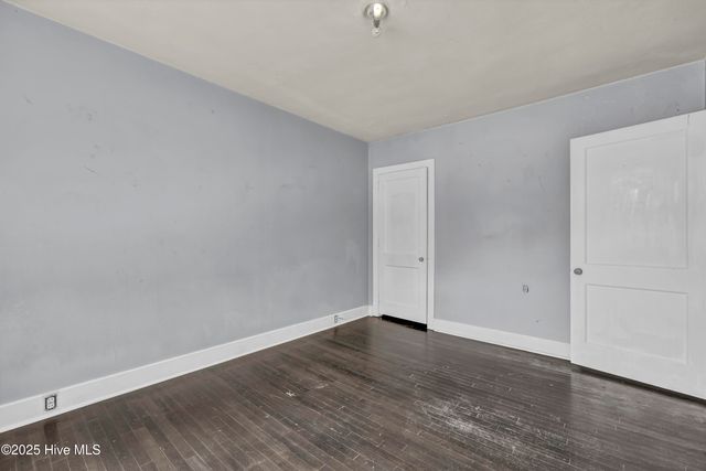 2940 Oleander Drive F5, Wilmington, NC 28403