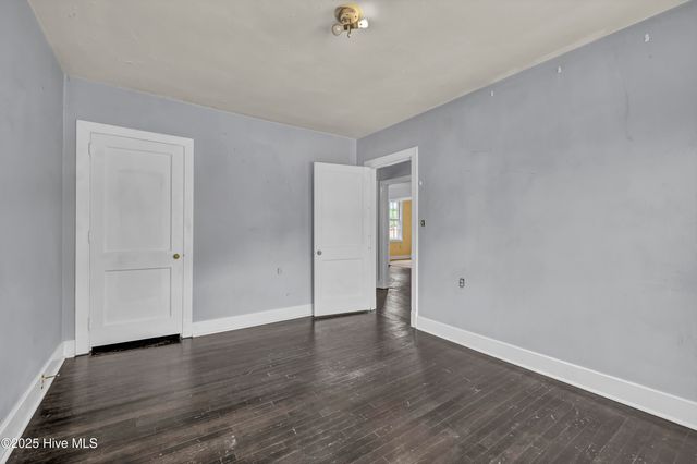 2940 Oleander Drive F5, Wilmington, NC 28403