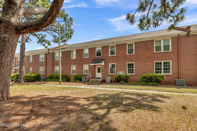 2940 Oleander Drive F5, Wilmington, NC 28403