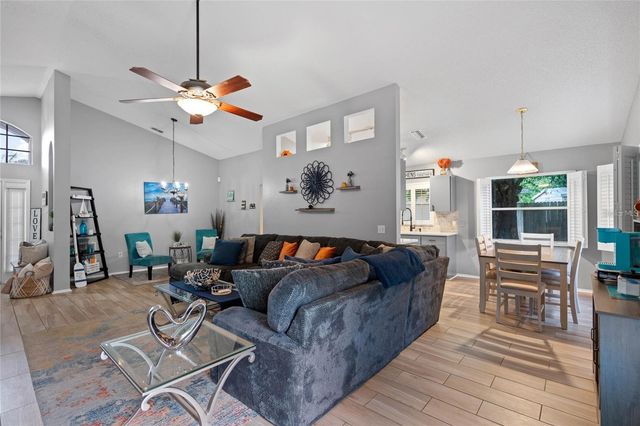 541 HEATHER GLEN DR, Winter Haven, FL 33884