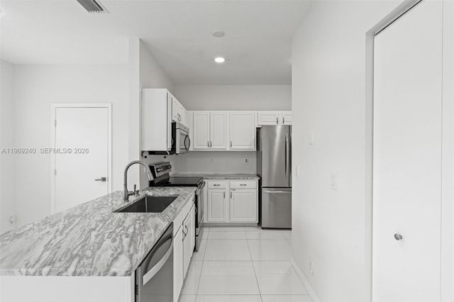 4722 Lago Vista Dr, Coconut Creek, FL 33073