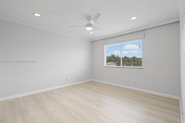 4722 Lago Vista Dr, Coconut Creek, FL 33073