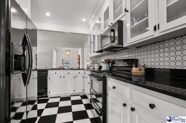 520 E Main Street, Lake City, SC 29560