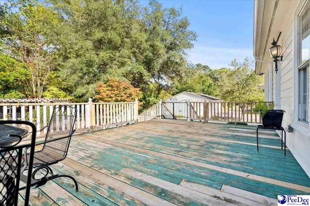 520 E Main Street, Lake City, SC 29560