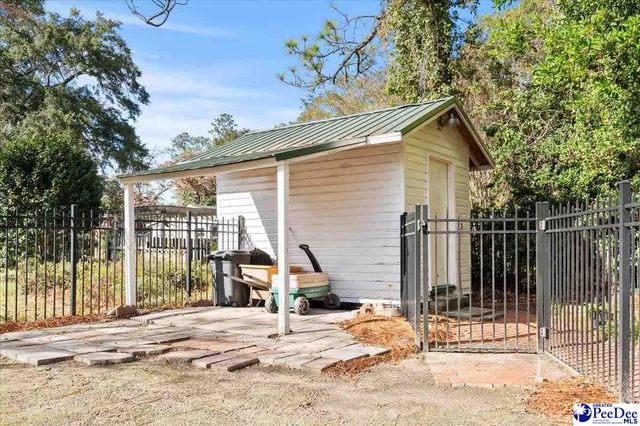 520 E Main Street, Lake City, SC 29560