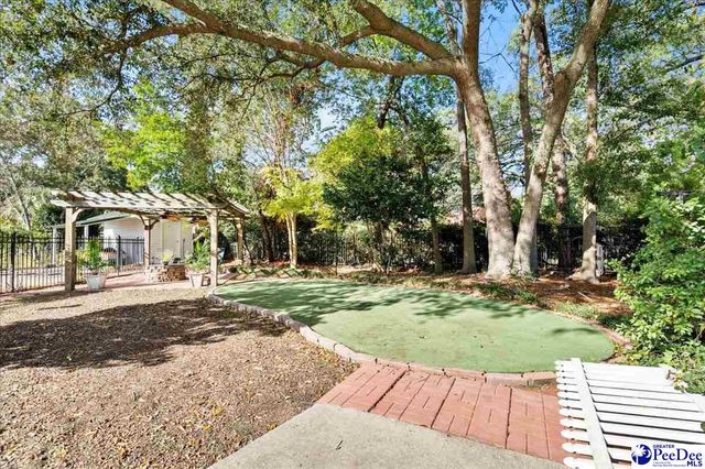 520 E Main Street, Lake City, SC 29560