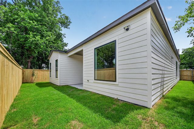 5130 Echo Avenue, Dallas, TX 75215
