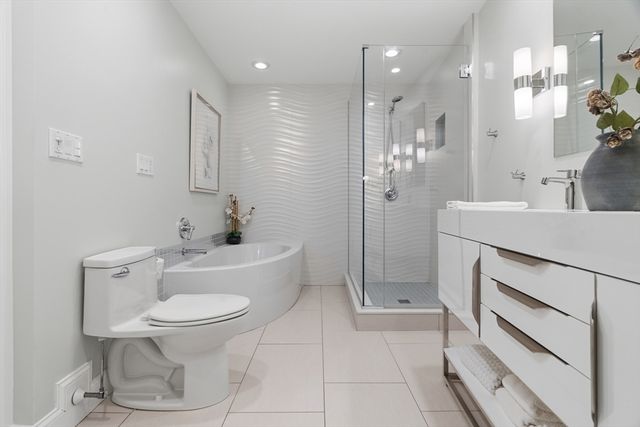 22a Church St 2, Boston, MA 02116