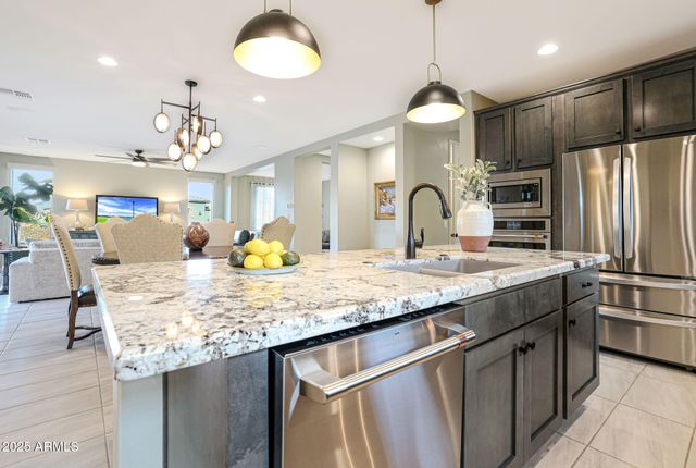 4662 Cactus Wren Road, Wickenburg, AZ 85390