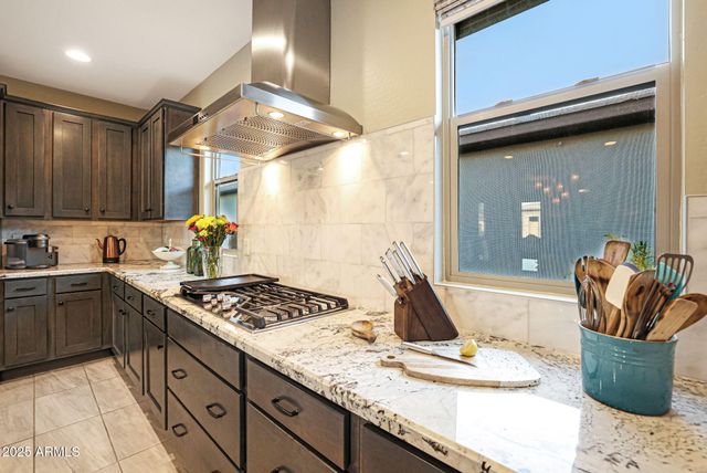 4662 Cactus Wren Road, Wickenburg, AZ 85390