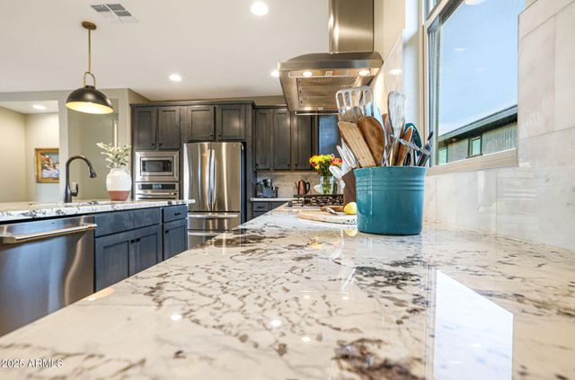 4662 Cactus Wren Road, Wickenburg, AZ 85390