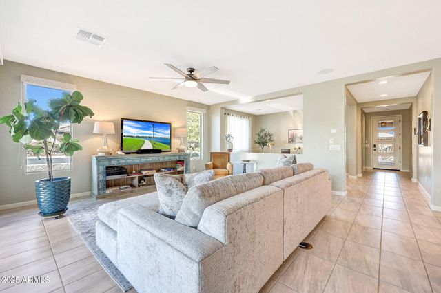 4662 Cactus Wren Road, Wickenburg, AZ 85390