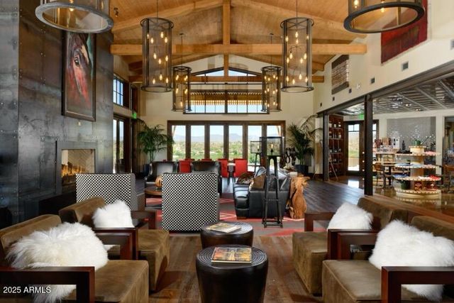 4662 Cactus Wren Road, Wickenburg, AZ 85390