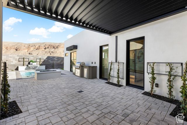 3607 S CYPRESS POINT RD, Hurricane, UT 84737